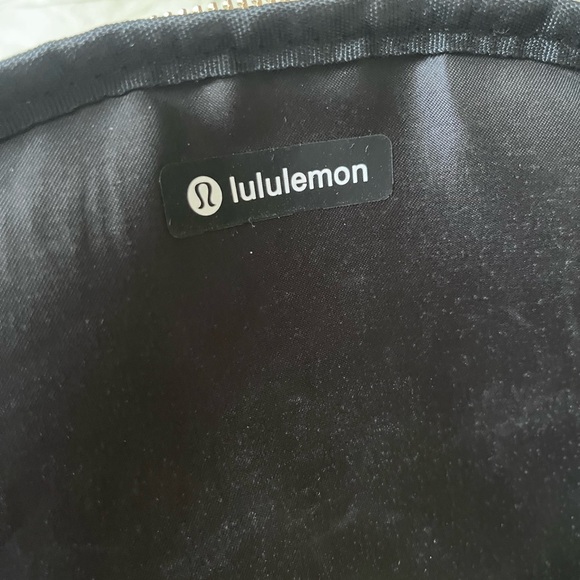 lululemon athletica Black Crossbody Bag - Picture 13 of 14